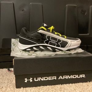 Under Amour Size 11 Green/Black Metal Softball Cleats NEW